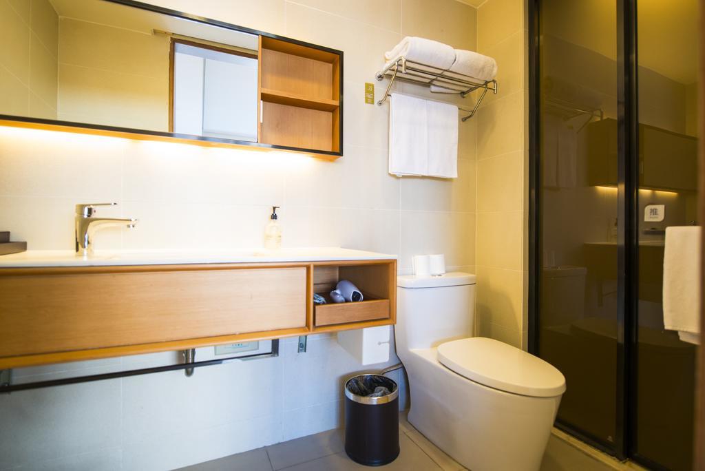 Ji Hotel Shanghai Xujiahui Eksteriør billede