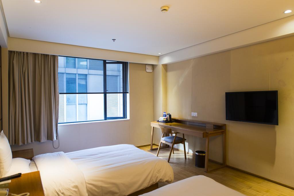 Ji Hotel Shanghai Xujiahui Værelse billede
